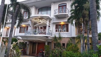 For Sale rumah Premium di Karang kidul, Semarang - LT 1120m²