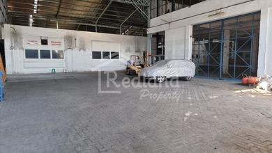 Gudang 2 Lantai di Hanoman Raya, Semarang Barat Tt 2884