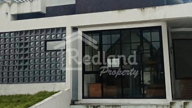 Disewakan Cepat Rumah Cantik dengan Tanah Luas 120 m2 di BSB City