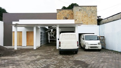 Ruang Usaha di Ungaran ( Jo 8581 )