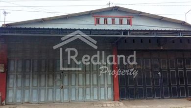 Jual Ruko Tiga Lantai Lokasi Strategis 