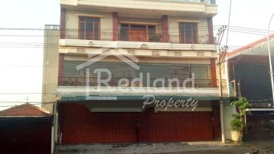 Ruko di Majapahit , Semarang ( Me 8025 )