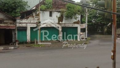 Ruko di Jl Kolonel Sugiono , Semarang ( Me 8655S )