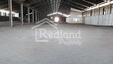 Gudang di Jl Raya Sayung , Demak ( Jo 8596 )