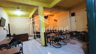 Rumah dan Ruang Usaha di Jl Soekarano Hatta , Semarang ( Jo 8501)