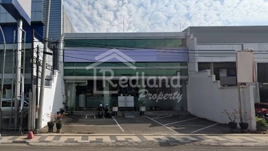 Gudang/Tempat Usaha di Jendral Sudirman Semarang, lokasi prime (Tt1607)
