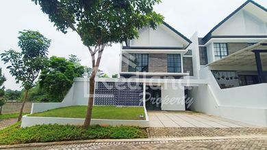 Rumah Premium area BSB City, Semarang, LT 66 m2