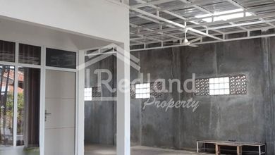 Rumah Dijual di Semarang Selatan, Semarang, LB 200m², Harga Terbaik!