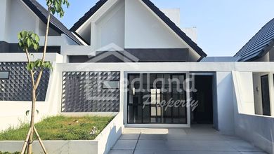 Rumah di The Miles Bsb City , Semarang ( Me 8622 )