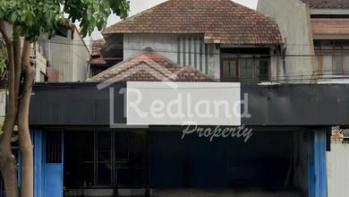 Ruang Usaha di Jl Mayjen Sutoyo , Semarang ( Jo 8836 )