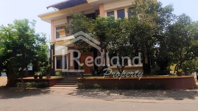 Rumah di Graha Taman Bunga , Bsb City Semarang ( Jo 8766 )