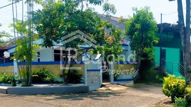 Rumah di Puri Anjasmoro , Semarang ( Jo 8807 )