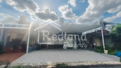 Rumah di Perum Graha Padma , Semarang ( Jo 8813 )