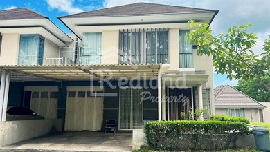 Kesempatan Eksklusif, rumah Mewah di Banyumanik, Semarang, LB 270m²