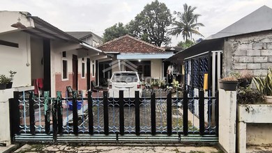 Jual Segera Rumah Elit area Banyumanik, Semarang, Luas 451 m2