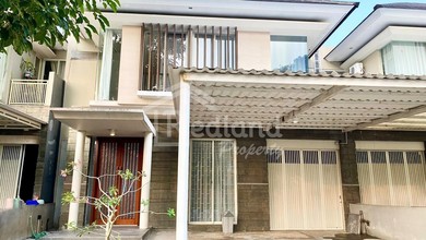 Rumah Area Luxury Banyumanik, Semarang - Harga Menarik 3,9 Miliar