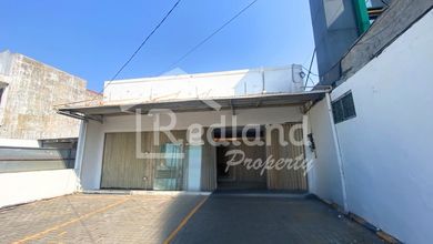 Ruang Usaha di Jl Raya Cepiring , Kendal ( Wn 8774 )
