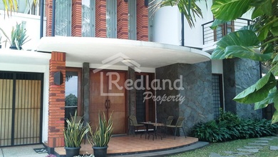 Rumah Mewah di Papandayan, Gajahmungkur , Semarang Selatan (Ls 4152)