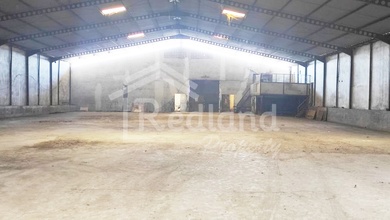 Gudang di daerah Genuk , Semarang ( Ln 7810 )