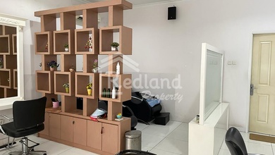 Rumah Mewah di Kawasan pekunden, Semarang, LB 150m², Harga 4,5 Miliar