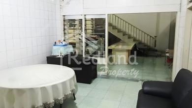 Rumah di Daerah Seroja , Semarang ( Vn 8903 )
