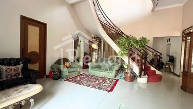 Rumah di Perum Graha Taman Bunga , Bsb City Semarang ( Vn 8949 )