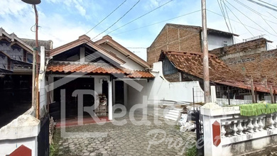 Jual Rumah Eksklusif LT 230 m2 di Gayamsari, Semarang