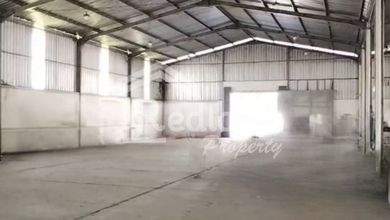 Gudang di Urip Sumoharjo , Batang ( Vn Si 8259 )