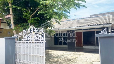 Disewakan Rumah Minimalis Kawasan Gayamsari, Semarang, Luas  180 m2