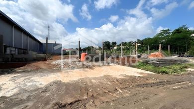 Gudang di Kic Gatot Subroto Tahap V , Semarang ( Si Vn 8673 )
