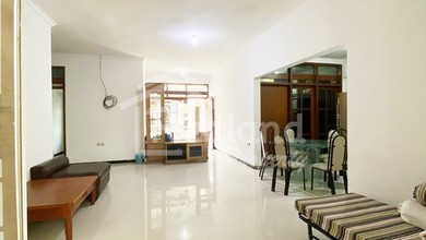 Jual Rumah Siap Huni area Semarang Barat, Semarang, Luas 200 m2