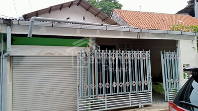 Rumah Premium di Pleburan, Semarang, Luas 200 m2