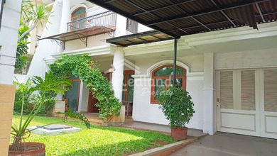 Rumah Mewah Luas 360 m2, area Semarang Barat, Semarang