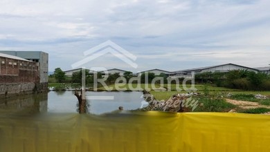 Tanah Luas 3740 m2 Lokasi Strategis Mejobo, Dijual Terjangkau