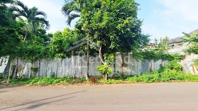Dijual Tanah Premium di Gajah Mungkur, Semarang, LT 857m²