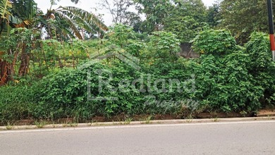 Tanah Luas 1071 m2 Lokasi Strategis Banyumanik, Dijual Terjangkau