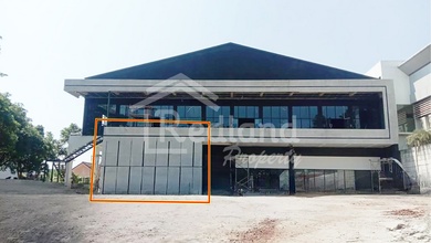 Ruang Usaha, Strategis di Jalan Utama Bsb, Semarang Si 5910