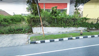 Ruang Usaha di Jl Magelang Yogyakarta  ( Si 7744 )