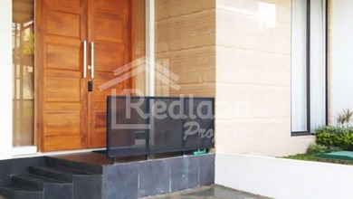 Hunian Elite di Kawasan Tembalang, Semarang, LB 145m², Harga 4,25 Miliar