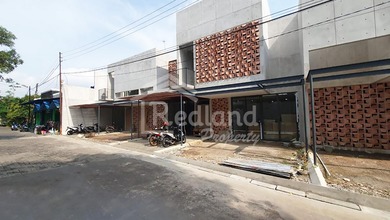 Rumah Mewah di Kawasan Candisari, Semarang, LB 366m², Harga 5,5 Miliar