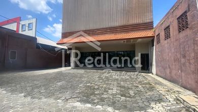 Ruang Usaha di Jl Mt Haryono , Semarang ( Tt 8674 )
