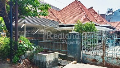 Jual Tanah Kawasan Komplek Semarang Tengah Pemandangan Danau dan Taman