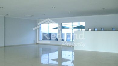 Ruang Usaha di Jl Ahmad Yani , Semarang ( Tt 8497S )