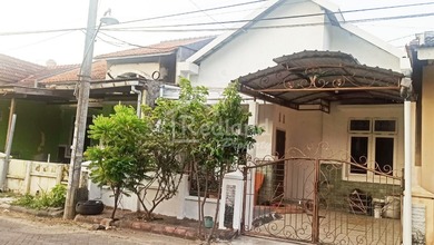 Kesempatan Rumah di Plamongan, Semarang, LB 84m², Harga 625 Juta