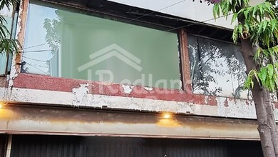 Termurah! Jual Ruko Second Siap Pakai Unfurnished untuk Usaha Anda di Semarang Tengah