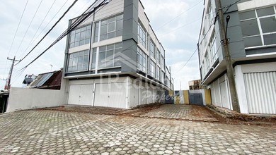 Ruko di Gatot Subroto , Ungaran Si 7336 