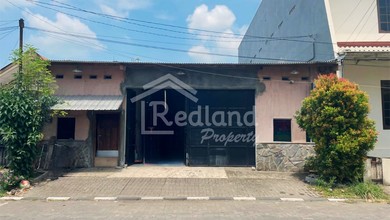 Gudang di Kenconowungu, Semarang Si Me 6504 