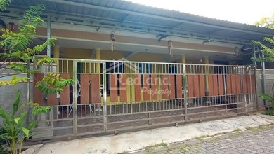 Hunian Mewah di Puri Anjasmoro, Semarang, 5 Kamar Tidur, LT 240m²