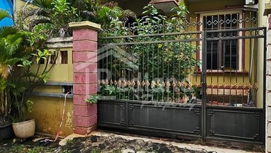 Rumah Modern Luas 143 Jual area Semarang Tengah, Semarang