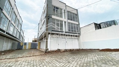 Ruko Premium area Ungaran Barat, Semarang, LB 60 m2